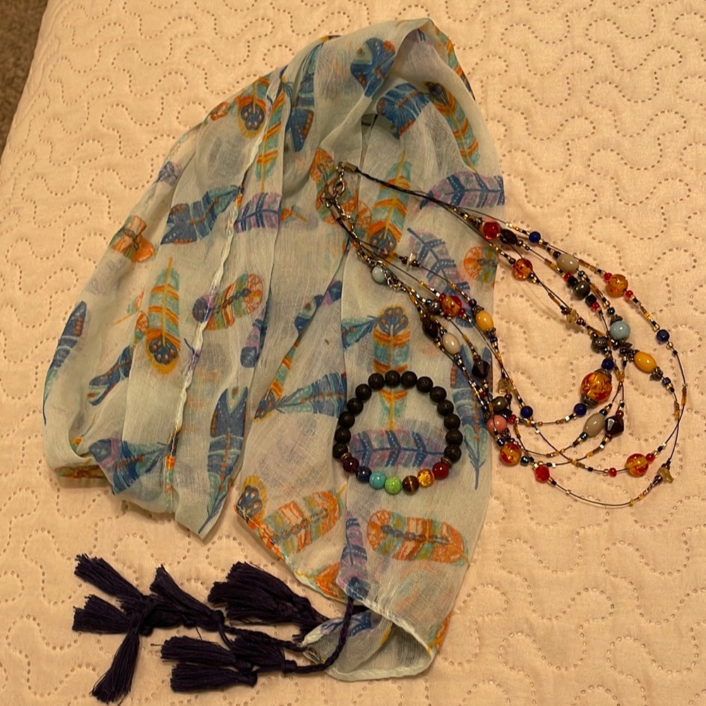 Accessories Bundle containing a Feather Scarf, Bracelet and Bead Necklace